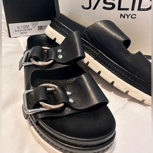 J/SLIDES BUCKLE Platform Sandals. Used in good condition. Size 6.5.